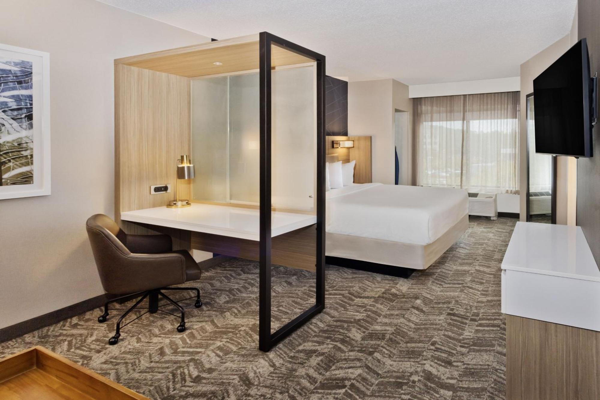Springhill Suites Birmingham Colonnade Екстер'єр фото
