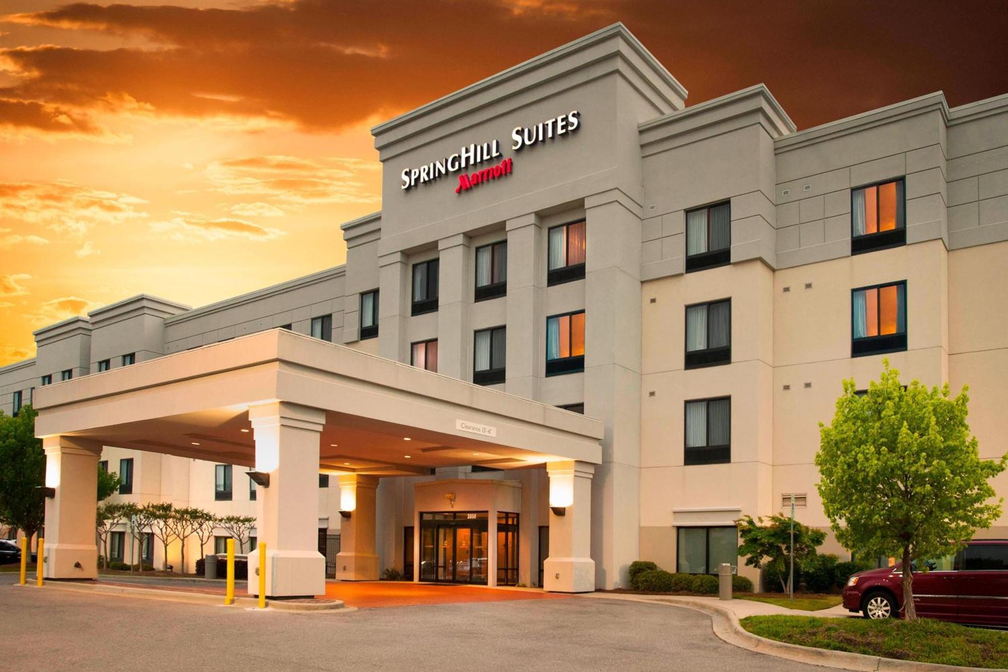 Springhill Suites Birmingham Colonnade Екстер'єр фото