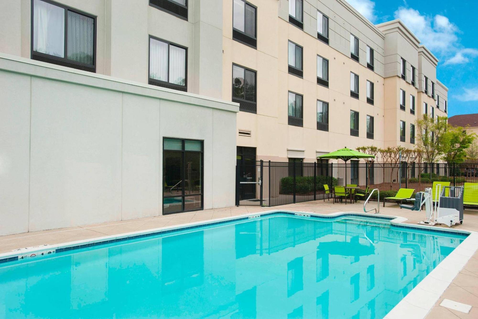 Springhill Suites Birmingham Colonnade Екстер'єр фото