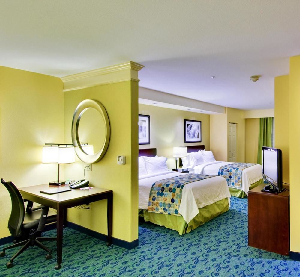 Springhill Suites Birmingham Colonnade Екстер'єр фото