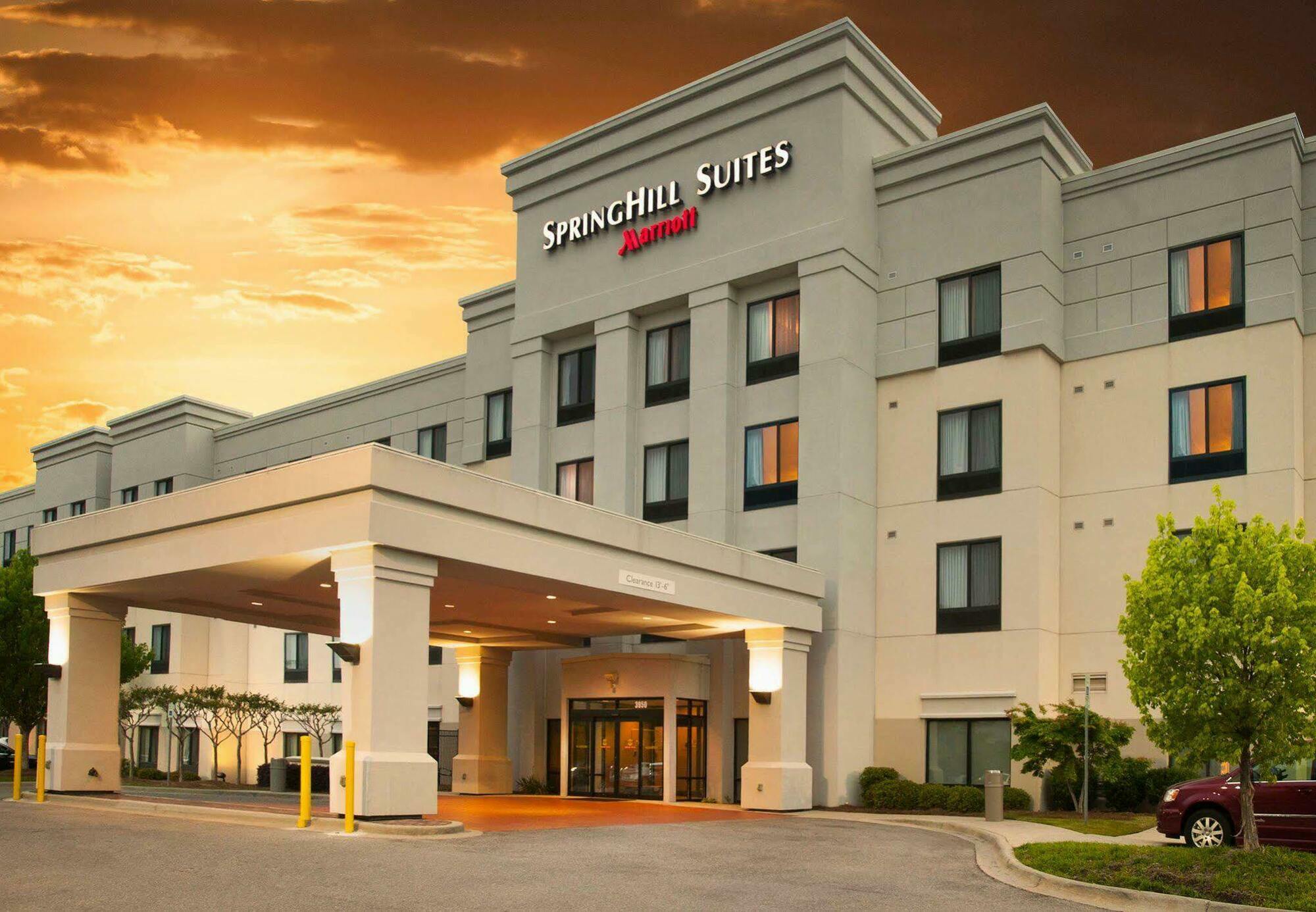 Springhill Suites Birmingham Colonnade Екстер'єр фото