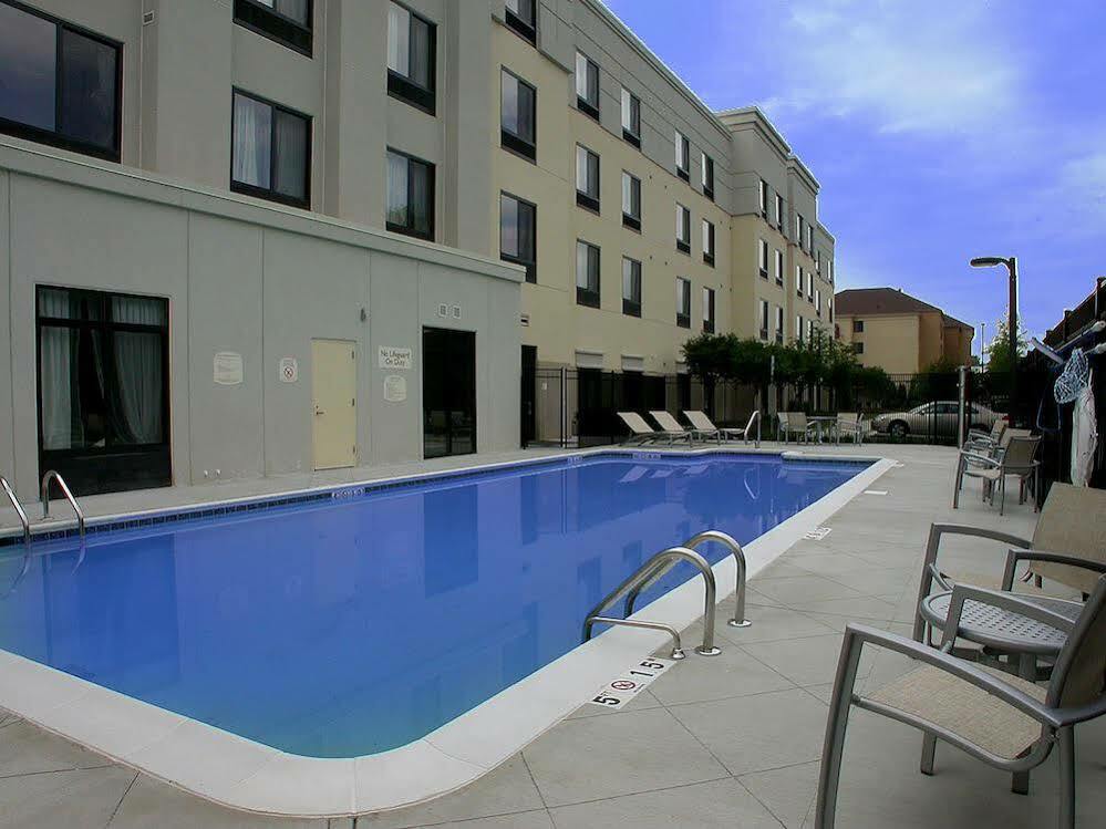 Springhill Suites Birmingham Colonnade Екстер'єр фото
