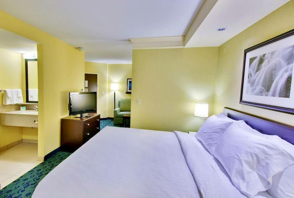 Springhill Suites Birmingham Colonnade Екстер'єр фото